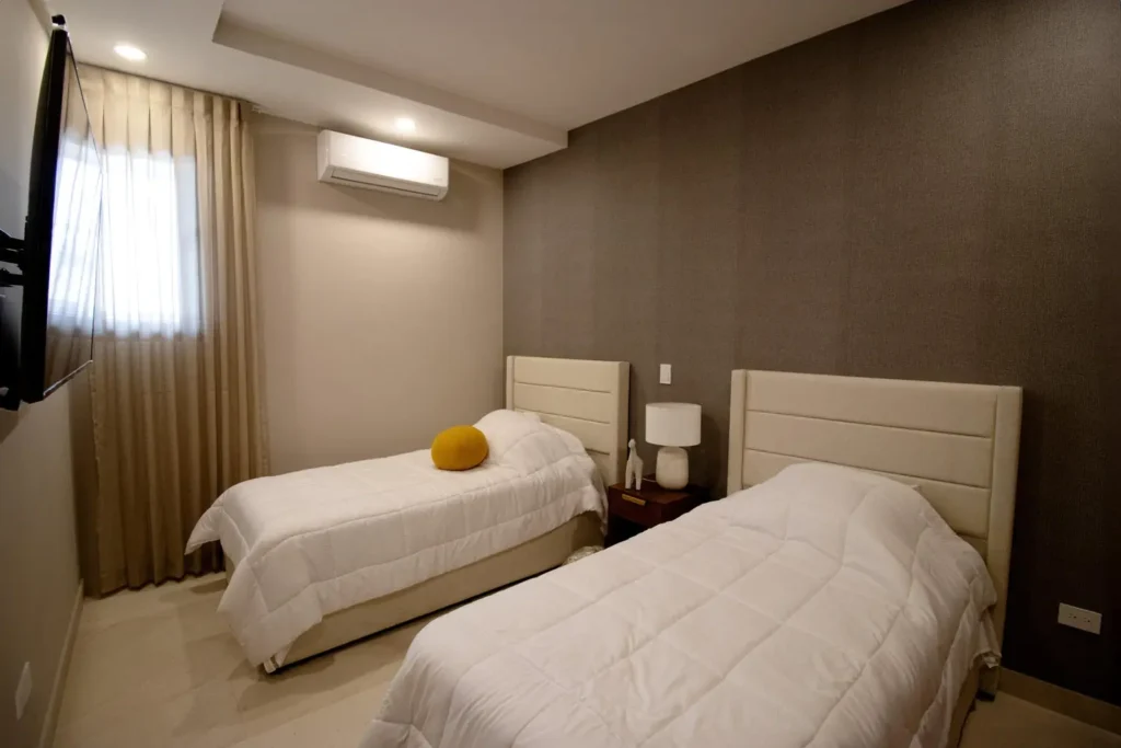 Condo BALMAR 110A